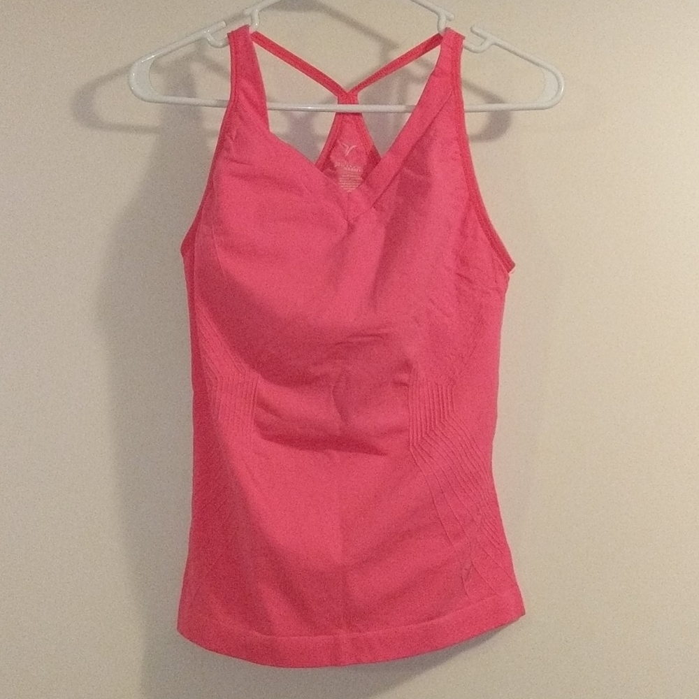Women's athletic tank